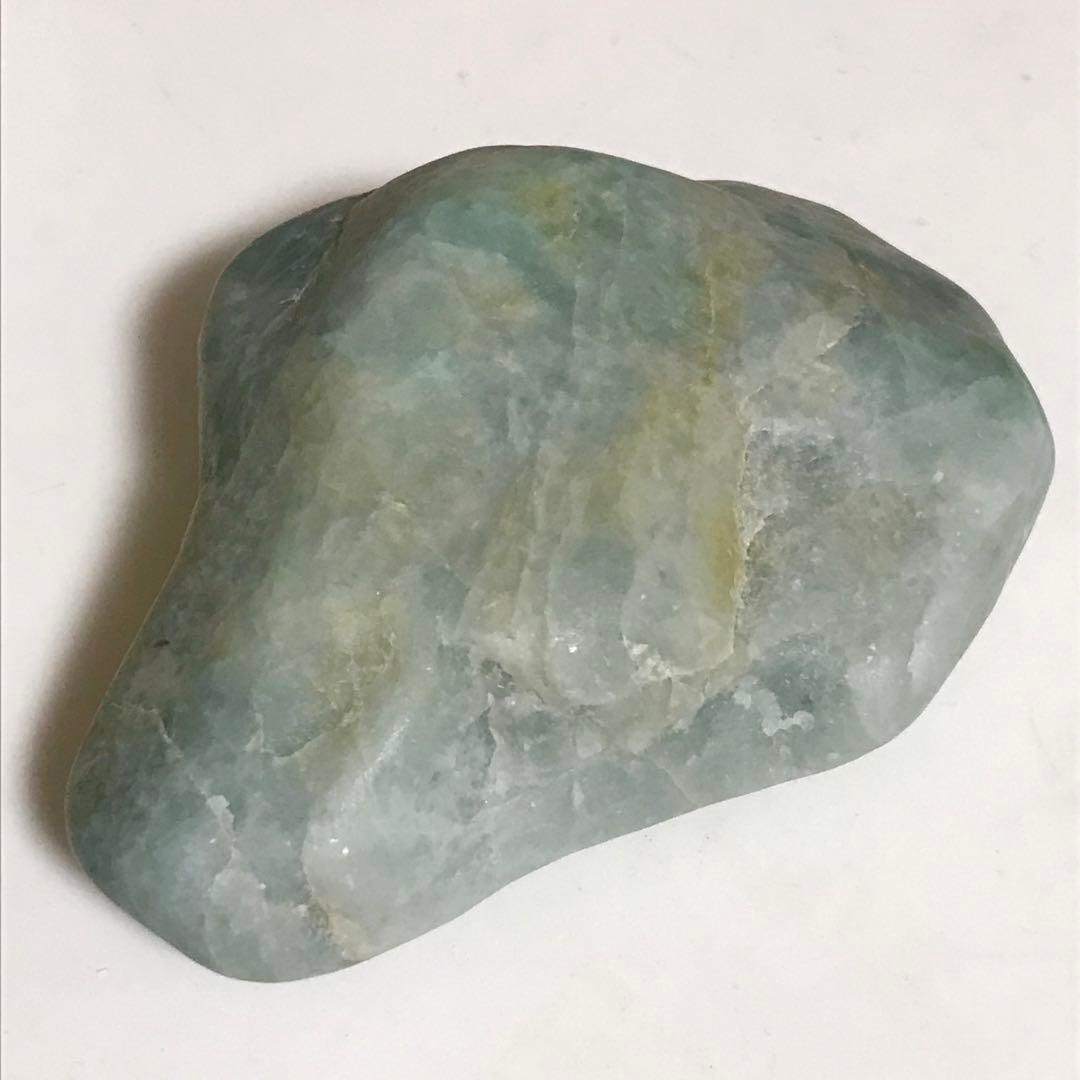 糸魚川翡翠　青　海石　199g
