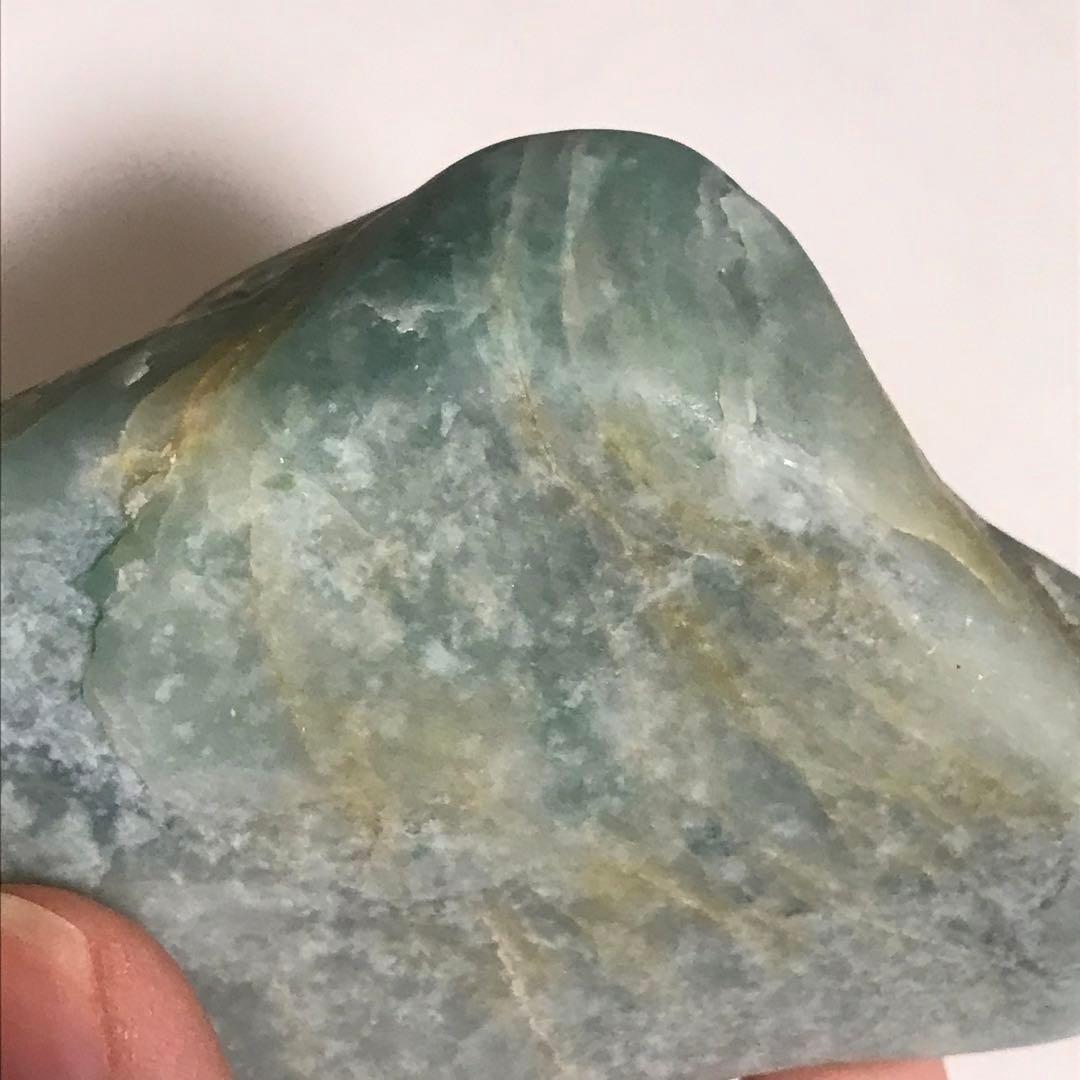糸魚川翡翠　青　海石　199g