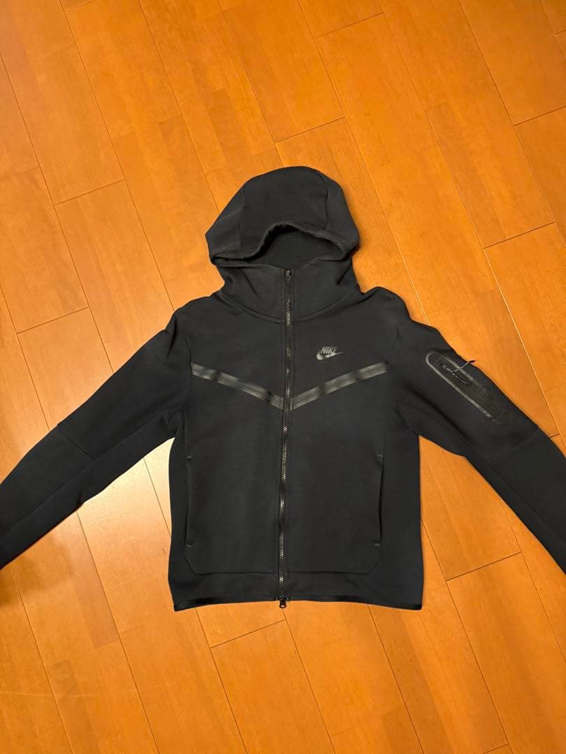 Nike テックフリース BLACK