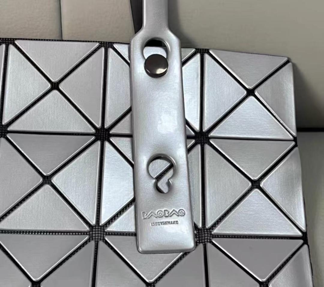 美品♥BAO BAO シルバー トートバッグ