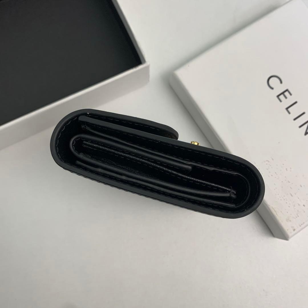 CELINE セリーヌ トリオンフ フラップウォレット 折財布 レザー 黒