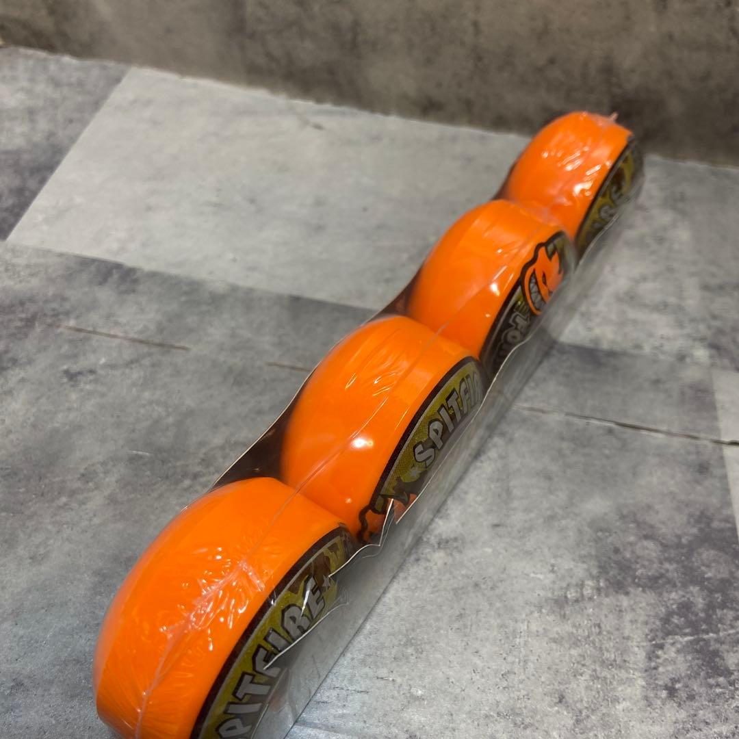 【新品・未使用】スピットファイヤー スケボー　ウィール　53mm ３個セット