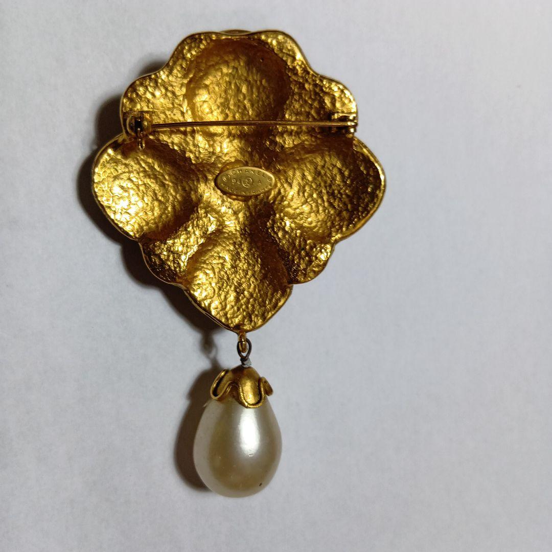 (ジャング品) ヴィンテージ 　シャネル　ブローチ