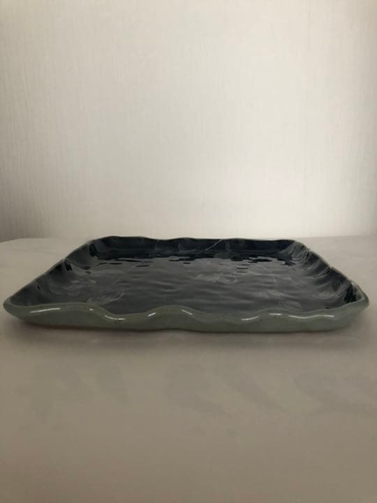 角皿　野の花　辻修作品