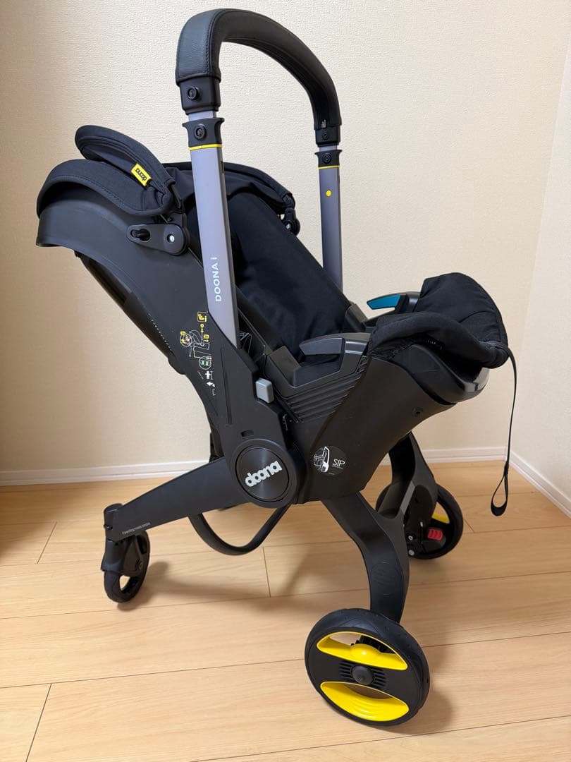 【美品】Doona i ドゥーナ　ベビーカー