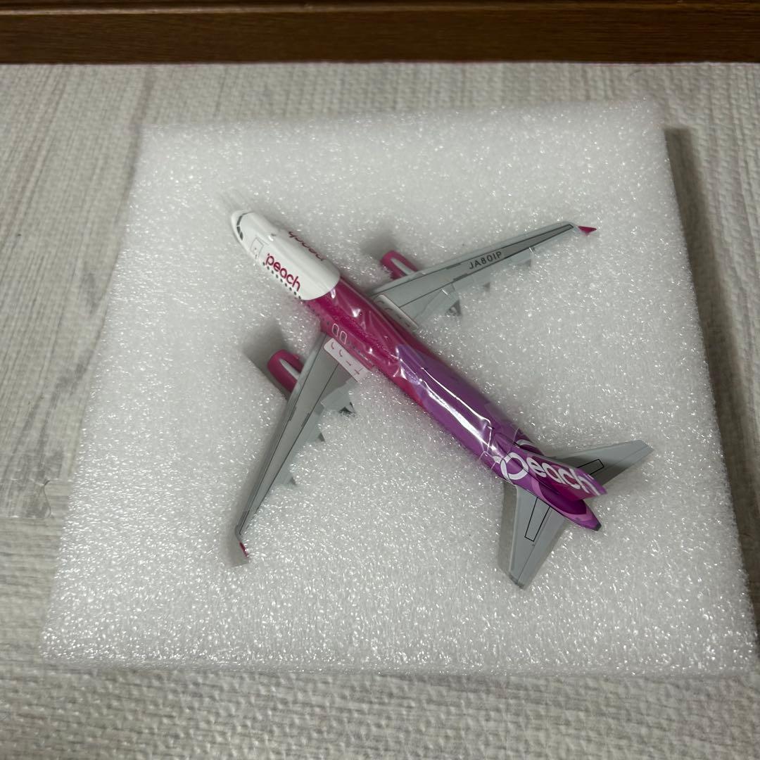 【希少品】A320 Peach JA801P 1:200