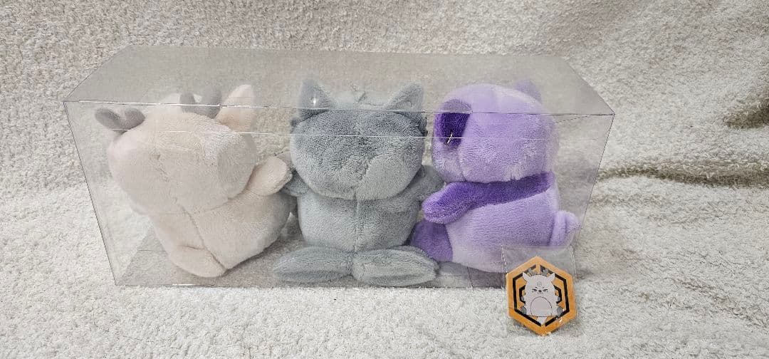 【あやか】女王蜂 qb BEAST ぬいぐるみ FC限定ステッカー付き