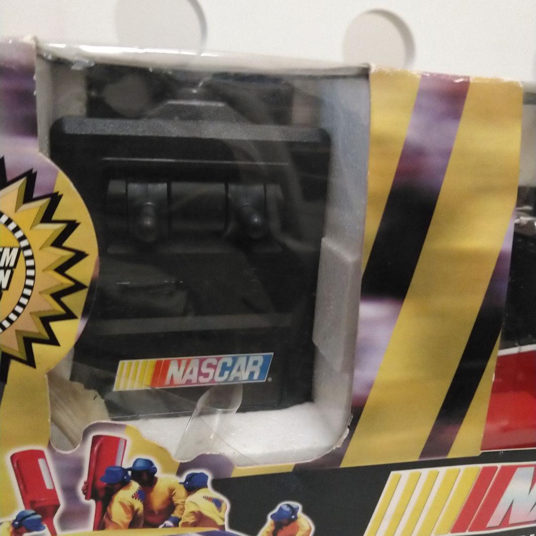 マクドナルド　トレーラー　リモコン付きラジコン