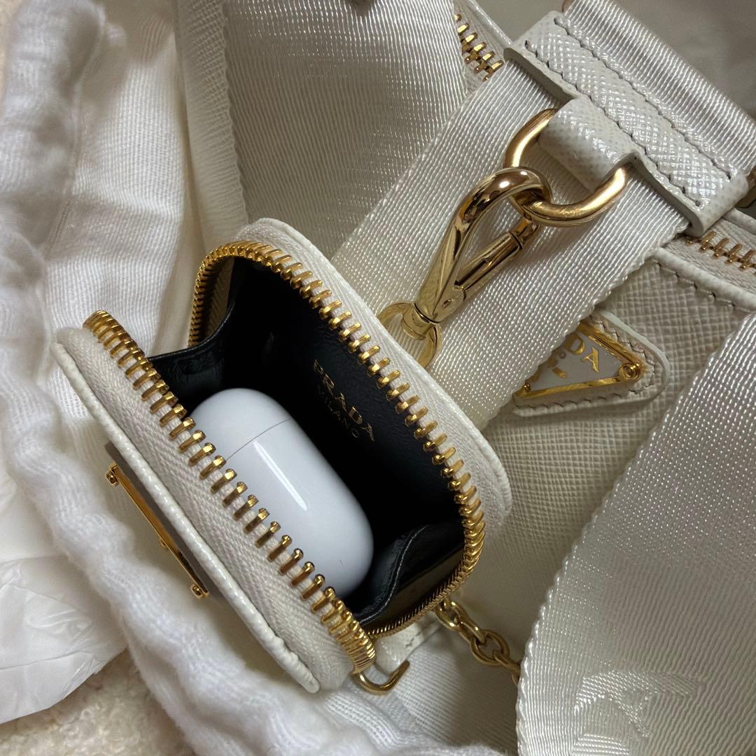 【星様】PRADA Re-Edition 2005 サフィアーノレザー バッグ