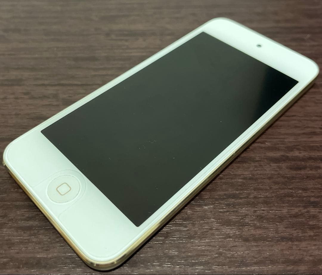 t*a様 iPod touch 第6世代 128GB ゴールド Apple