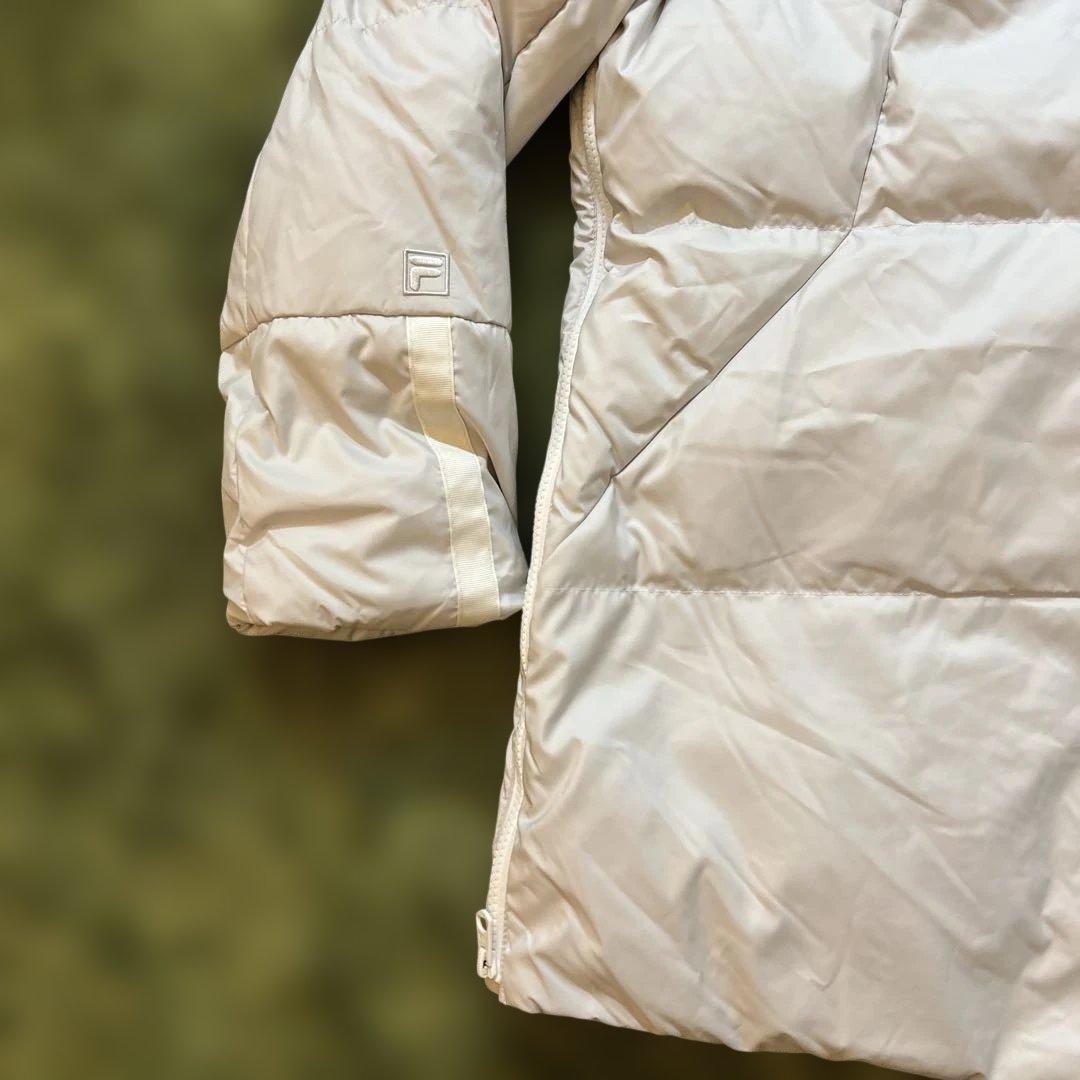 新品Ｌサイズ　フィラゴルフレディース撥水加工フード付き高級ダウンジャケット