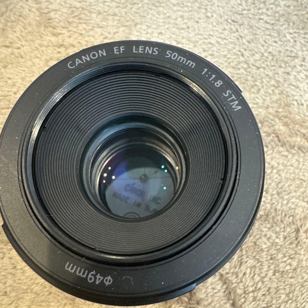 Canon EOS Kiss M ミラーレス一眼レンズ3本付き　本日まで値下げ