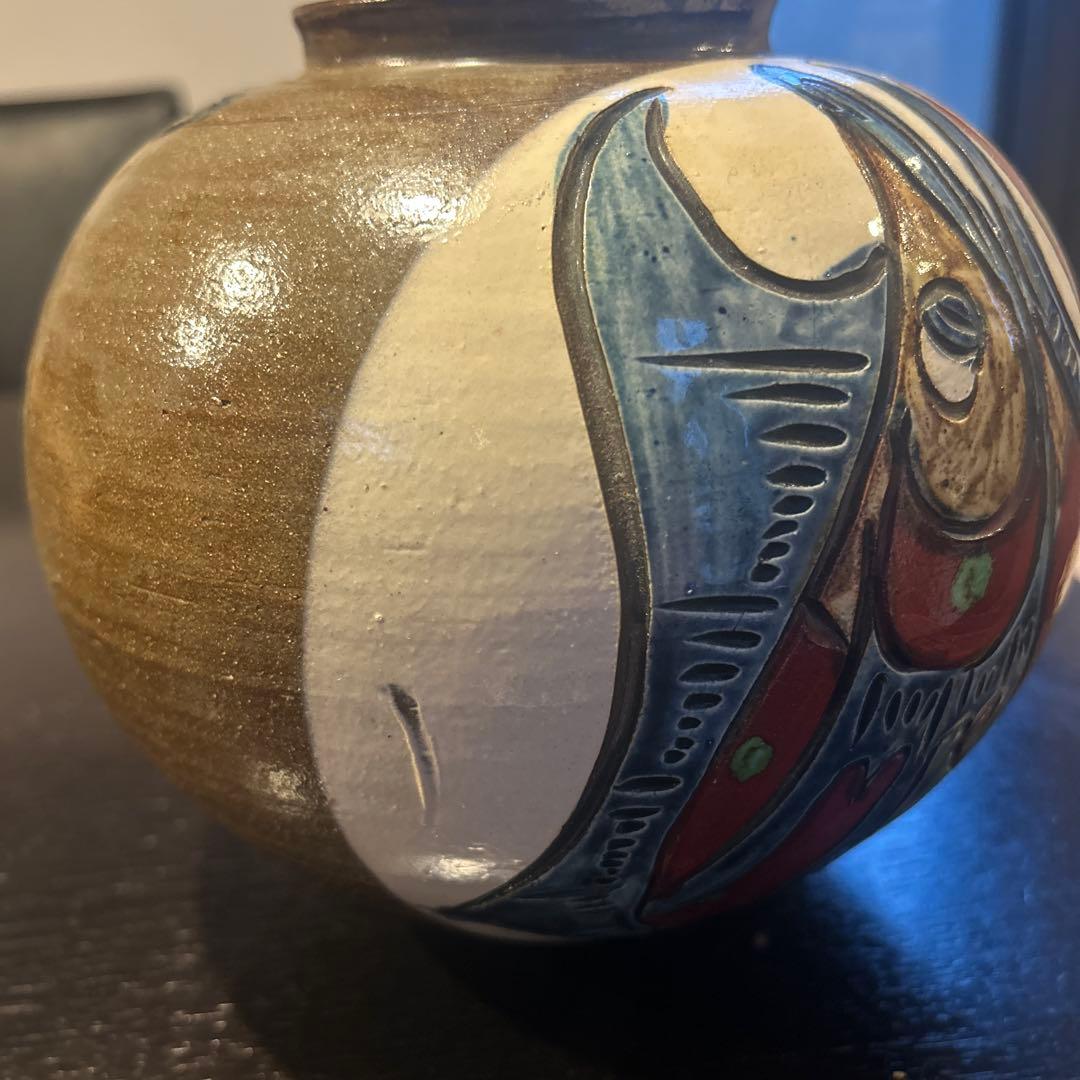 壺屋焼　赤絵魚紋壺　伝統工芸　花瓶　沖縄　やちむん　陶芸　壺