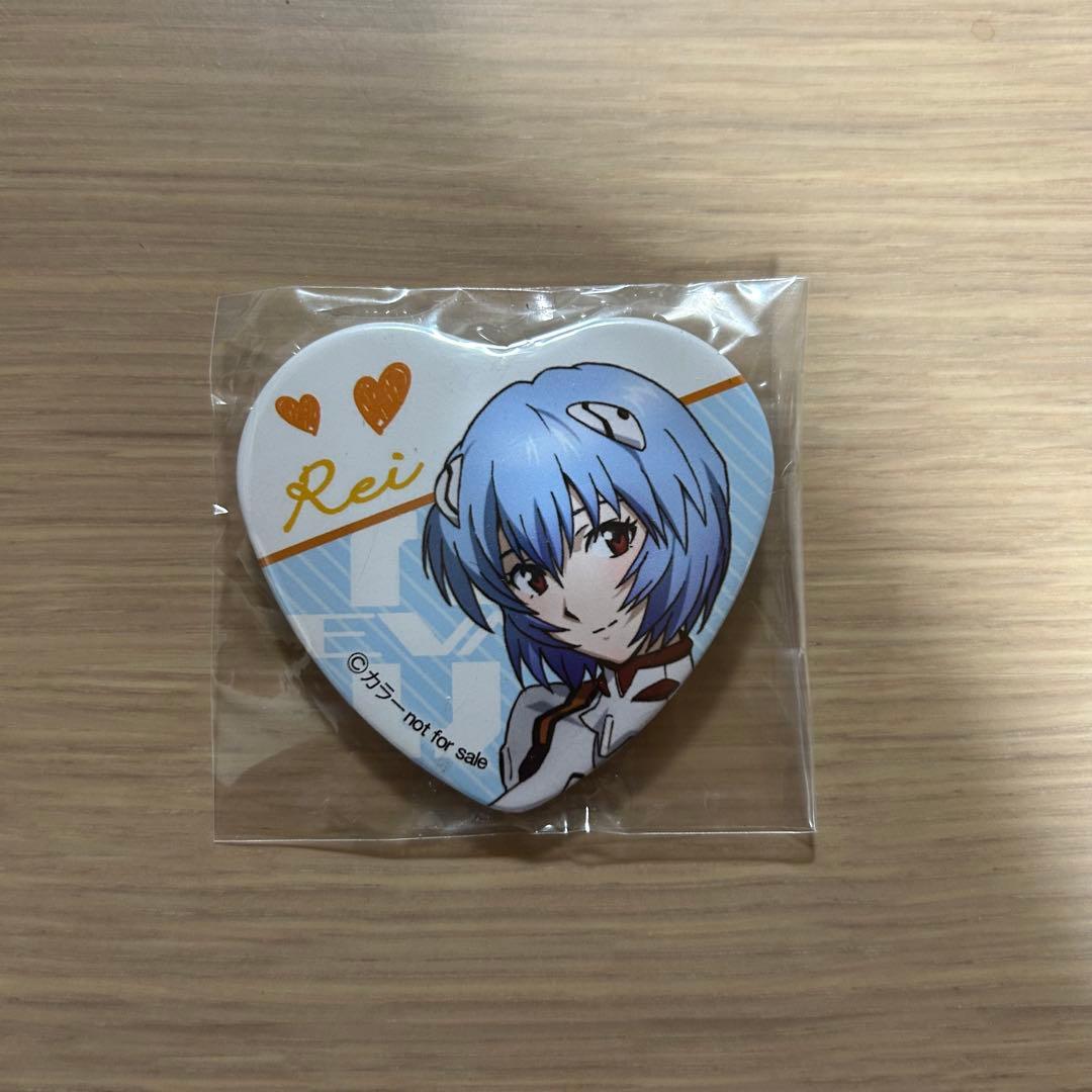 エヴァンゲリオン　綾波レイ　ハート缶バッジ