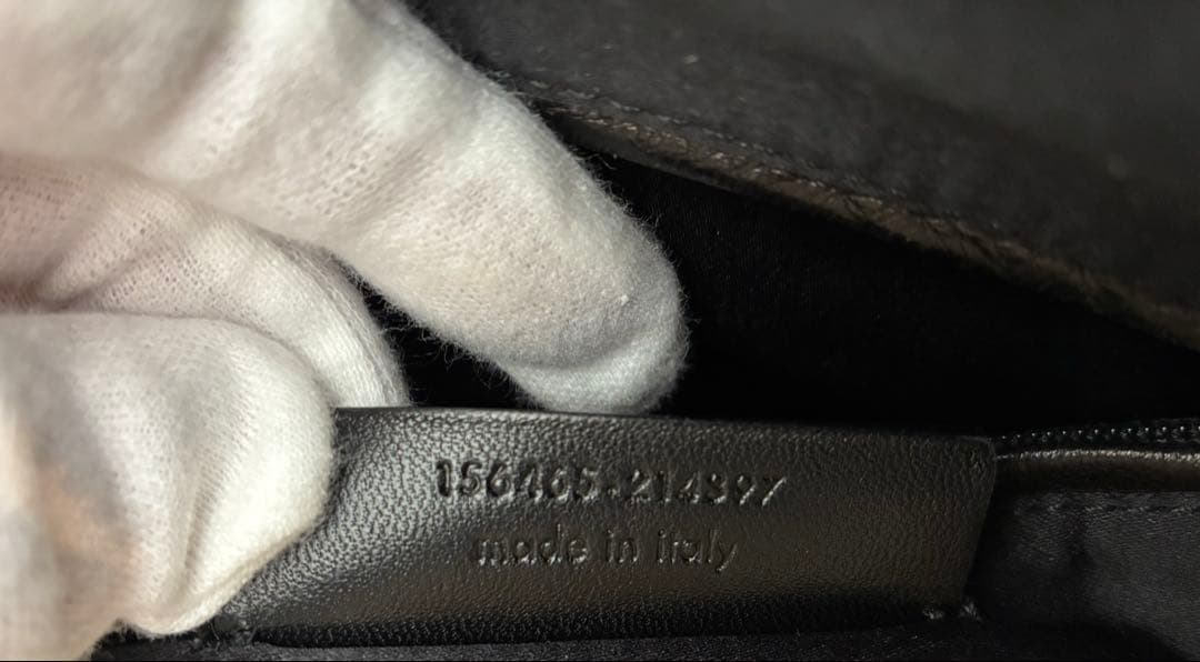 イヴ・サンローラン　ミューズ　ハンドバッグ　パテントレザー　黒