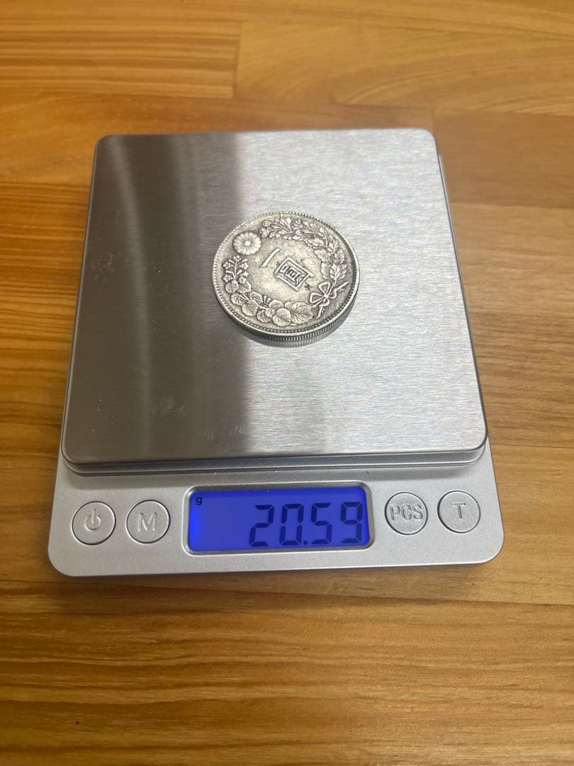 明治21年　1円銀貨　一圓銀貨　大型　美品　古銭