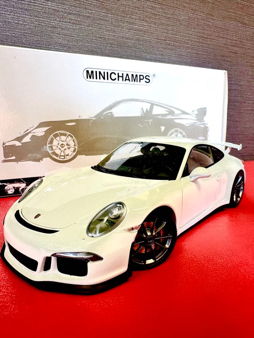 ☆MINICHAMPS Porsche 911 GT3 RS 1/18 ポルシェ