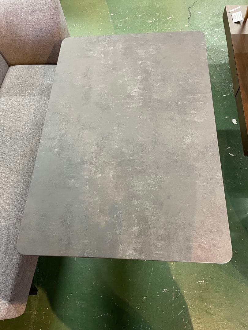 ニトリ 布団レス昇降コタツテーブル