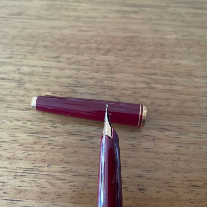 MONTBLANC モンブラン 万年筆 585 14K えんじ