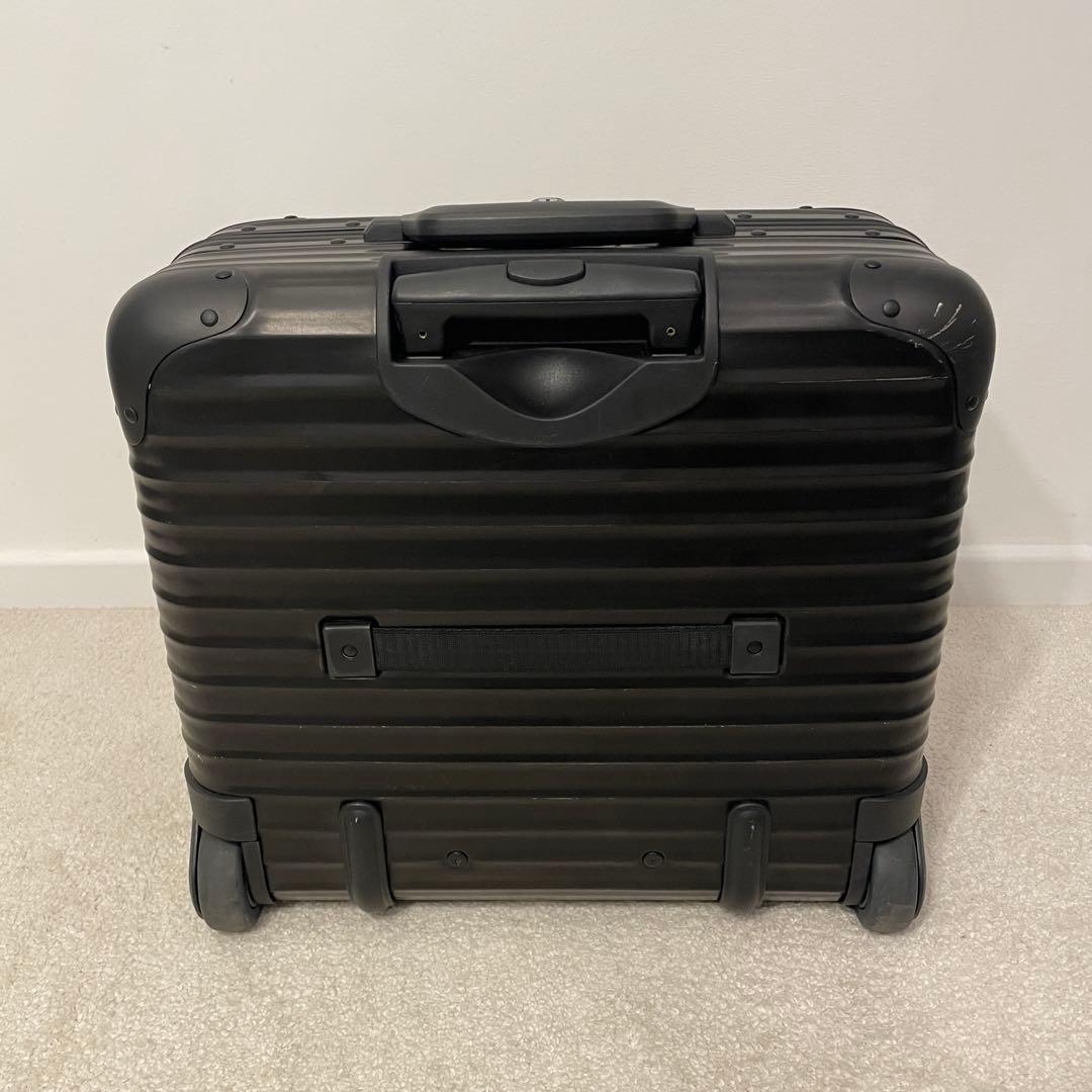 バッグ Capitolino RIMOWA Topas Stealth Black