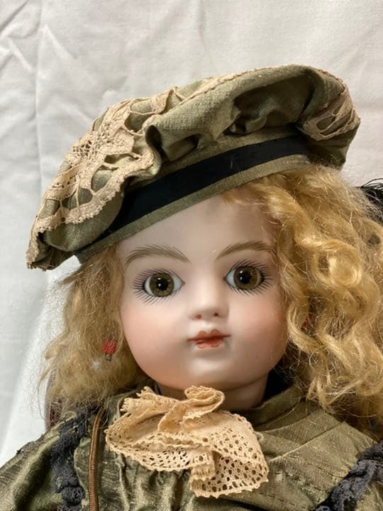 ゴーチェ　(ビスク人形　リプロ).       20211090 H