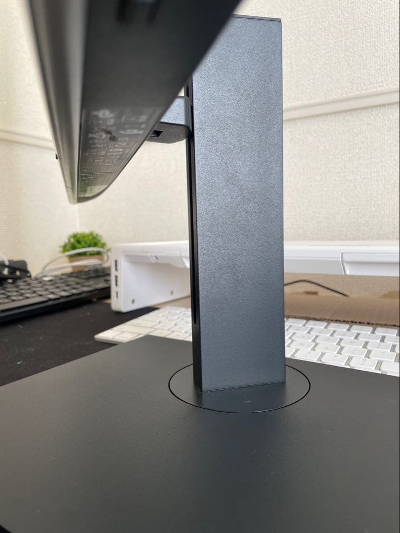 HP 27f4K 27インチ ディスプレイ