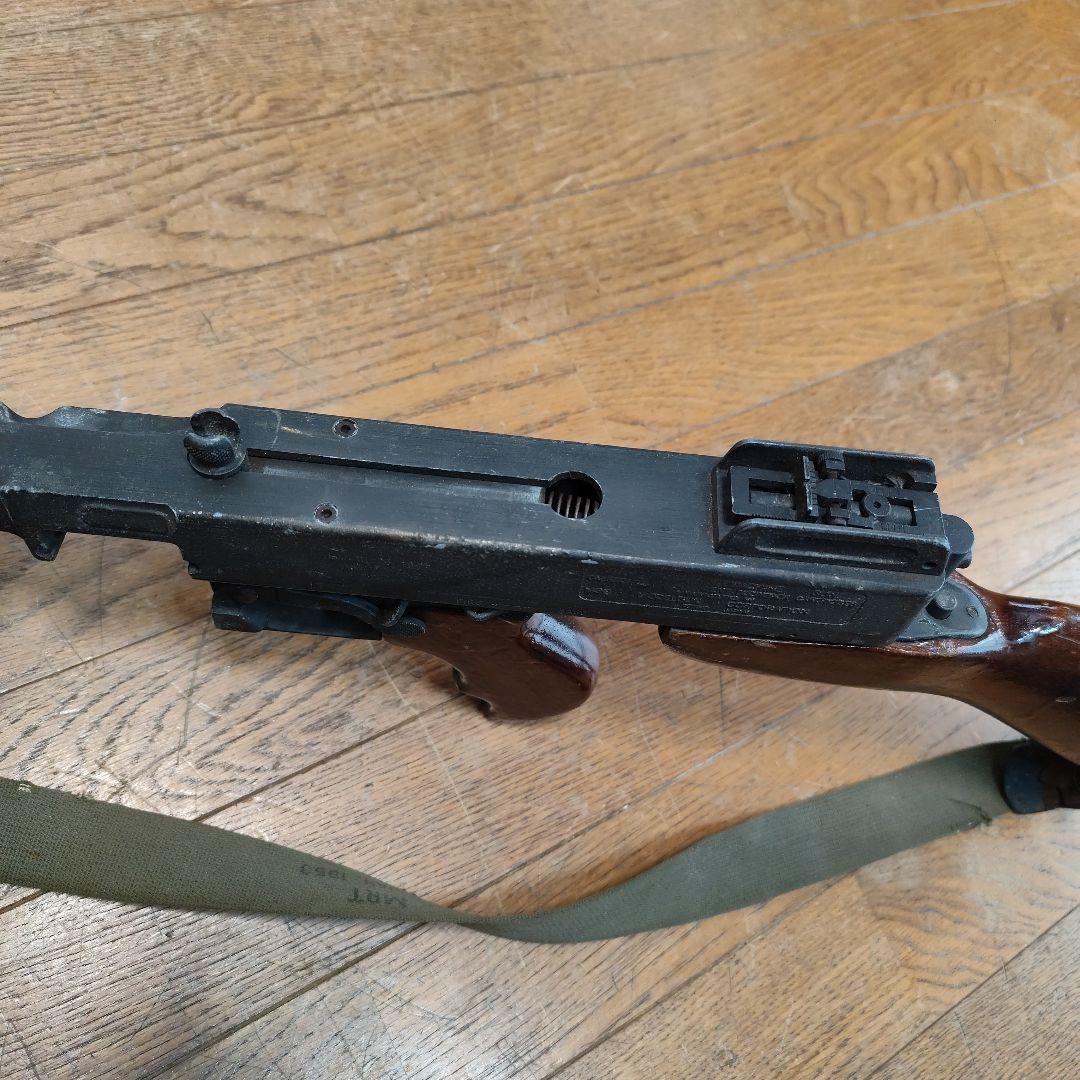 MGC トンプソン モデルガン 木製グリップ 弾倉欠品