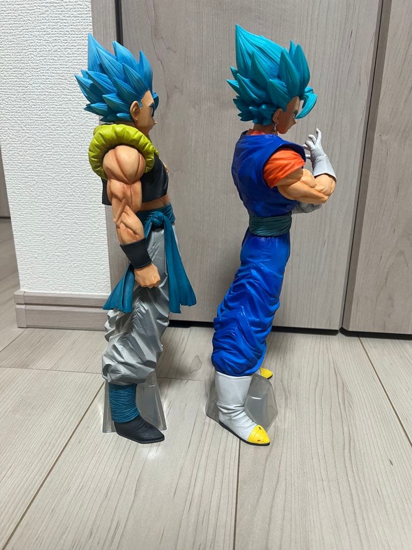エクストリームサイヤン ベジットブルー ゴジータブルー フィギュア