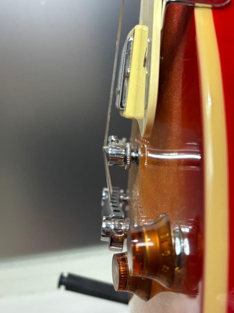 Tokai Love Rock サンバースト