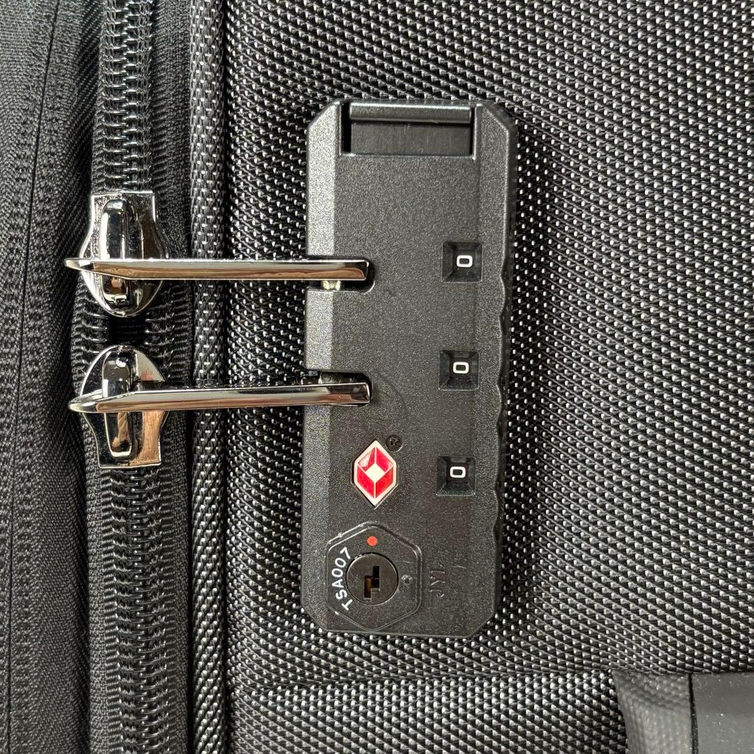 サムソナイト スーツケース ストラリウム スピナー 55 36L 機内持ち込可