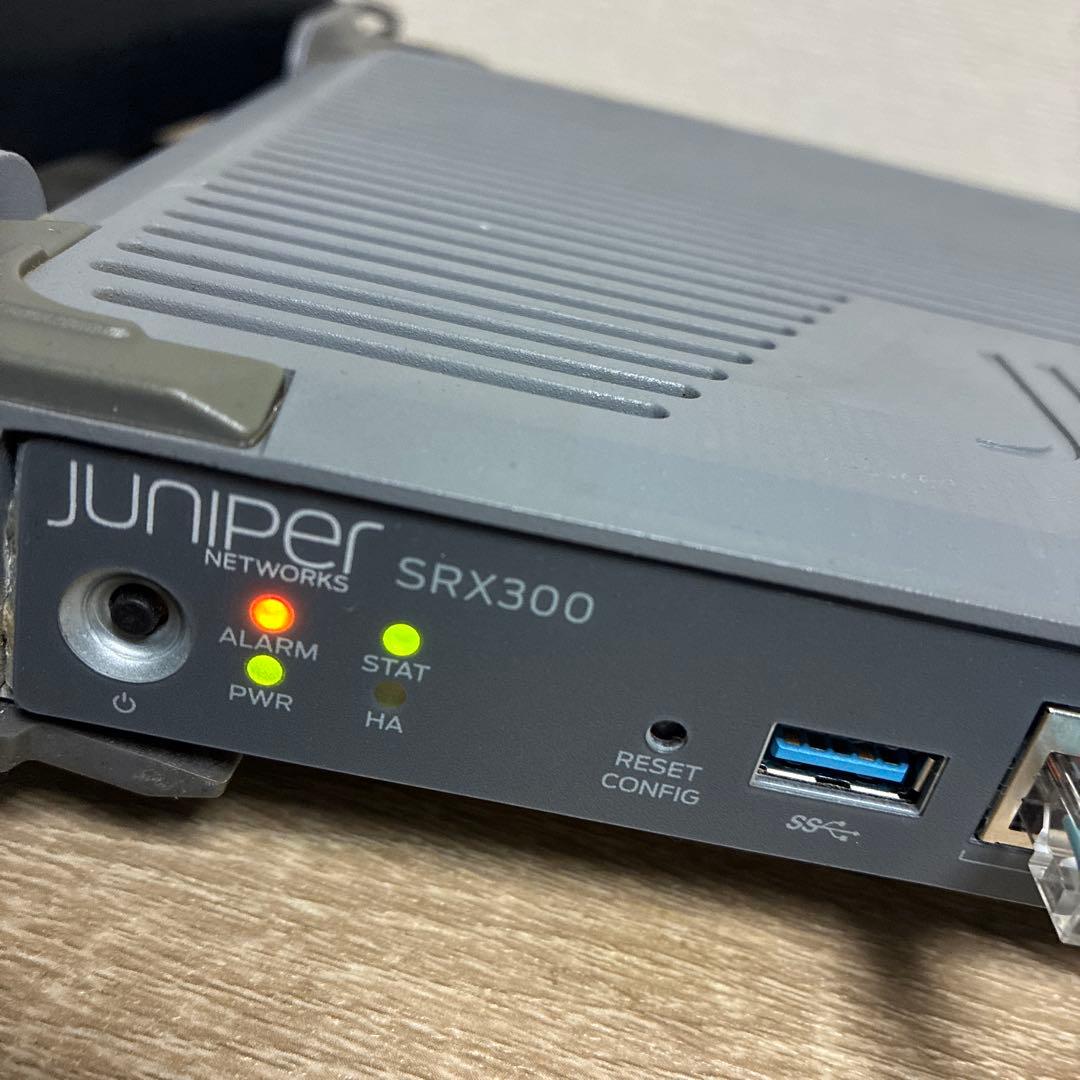 ルーター・ネットワーク機器 Juniper Networks SRX300