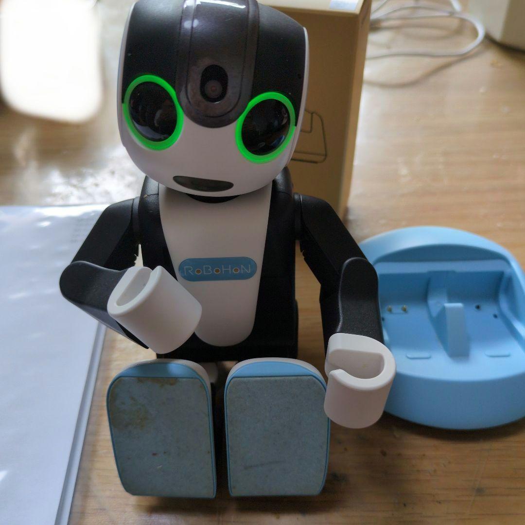 RoBoHoN-SR-03M-A弟モデル