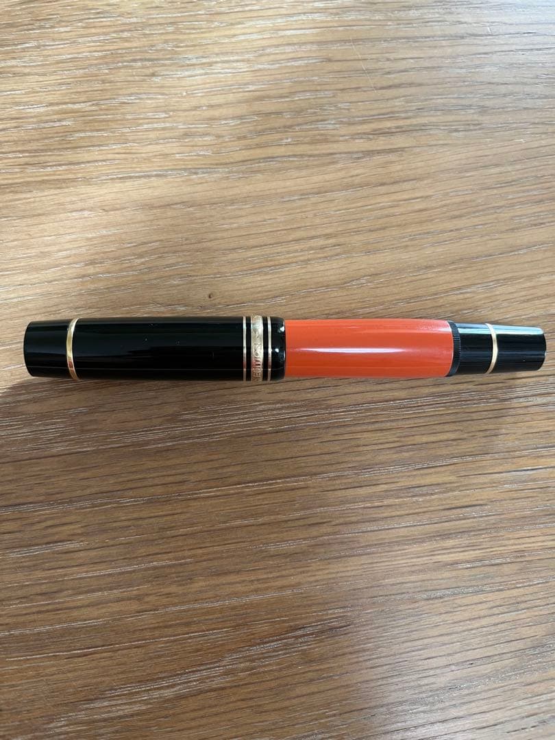 モンブラン 万年筆　ヘミングウェイ