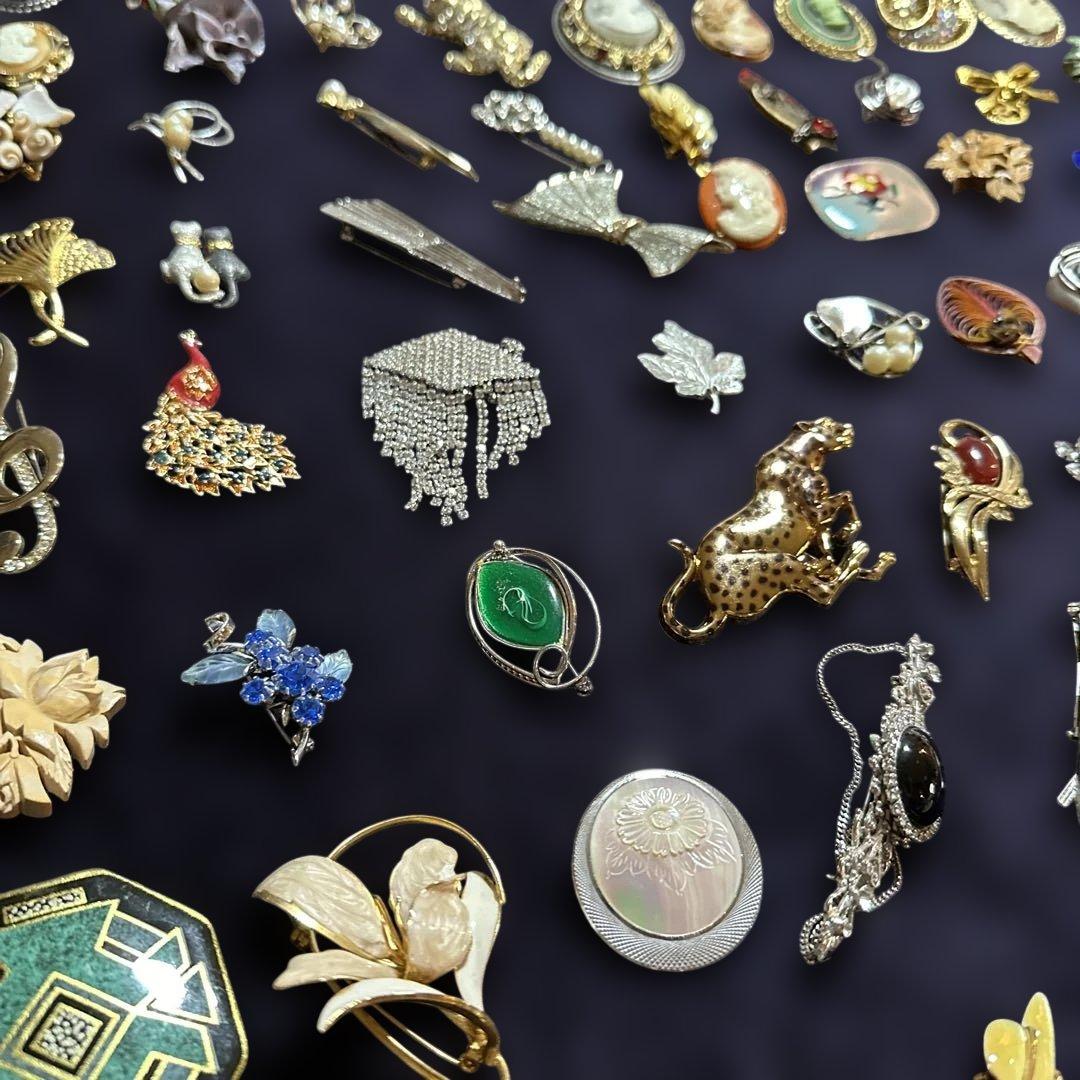 【vintage】ブローチ　まとめ売り　大量　110点以上