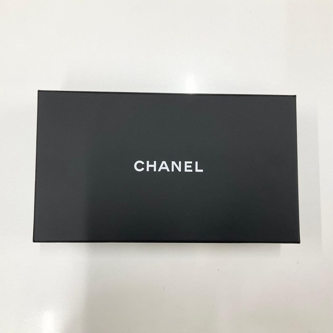 シャネル ココマーク マトラッセ ラムスキン iPhone14pro ケース