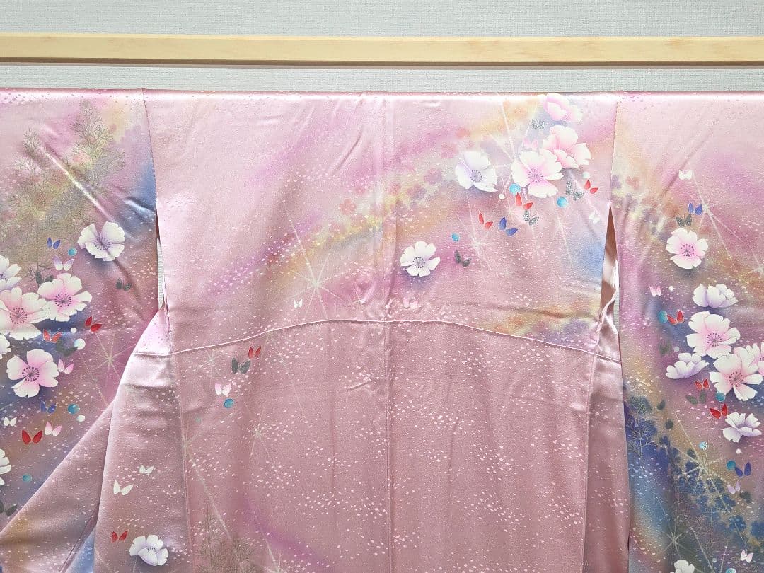 B◆着物くつろぎ かわいい花模様 銀彩 キラキラ 袷 正絹 成人式 振袖 着物
