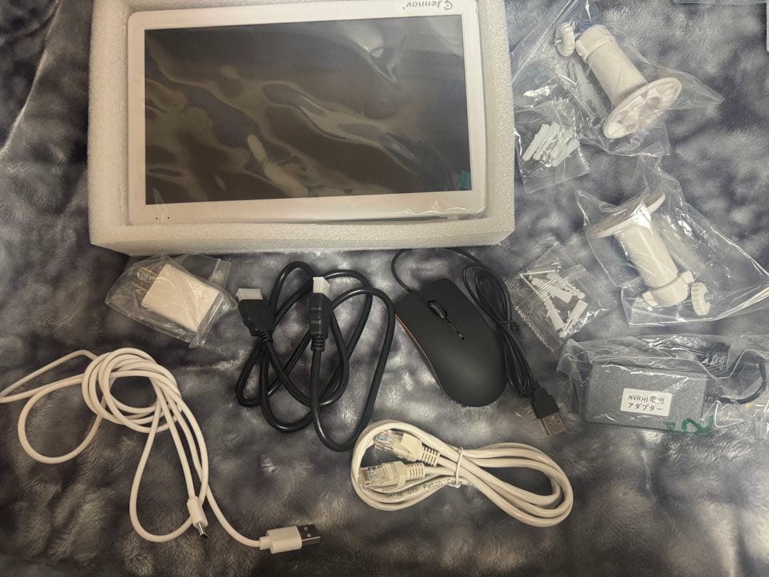 JENNOV 防犯カメラ 屋外 ソーラー 400万画素 超高画素 120°超広角