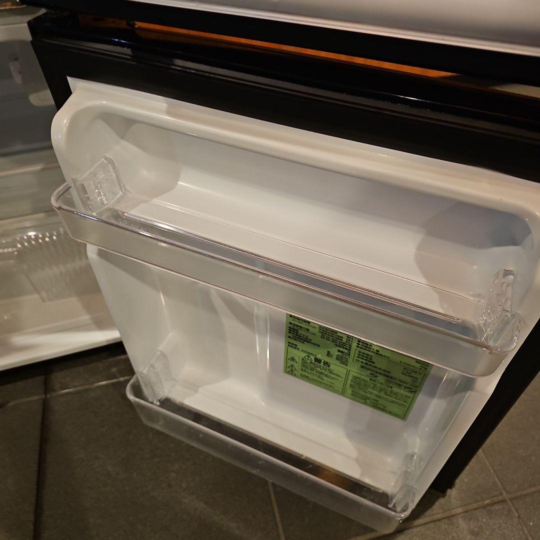 東京23区のみ送料無料！comfee 二段式冷蔵庫 黒