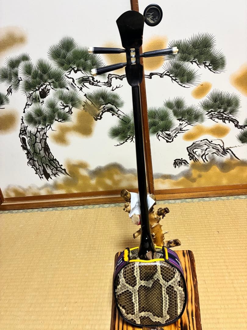 沖縄三線　本島産クルチ(黒木) ユナー！与那城型　本皮一枚張り