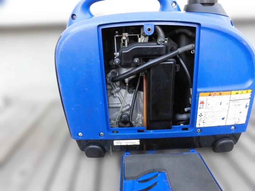 送料無料・・・インバーター発電機 YAMAHA EF900is・・停電対応に