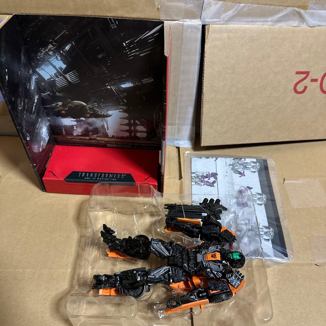 トランスフォーマー SS-13 シャドウレイダー