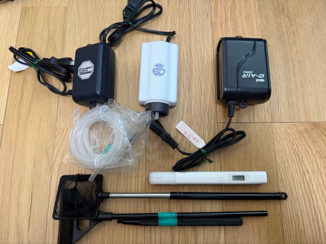 【送料込み】美品 GEX 60cm水槽 水槽台セット