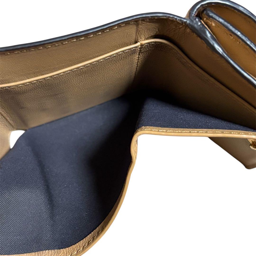 FENDI 三つ折り財布 ベージュ FFモチーフ　バケット　マイクロ