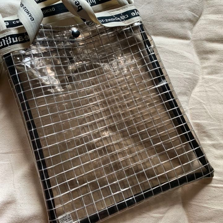 beautiful people サコッシュ