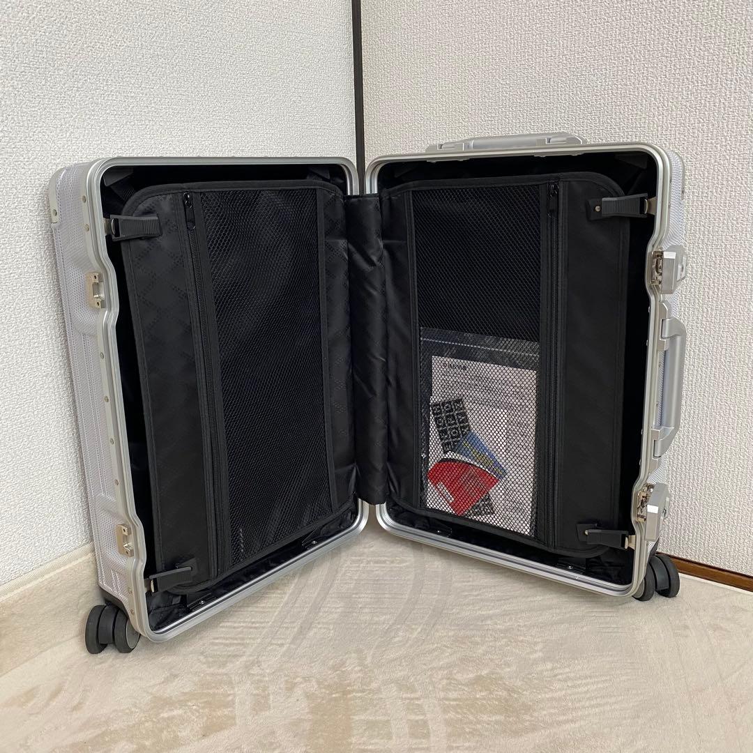 【美品】LOJEL キャリー　スーツケース　4輪