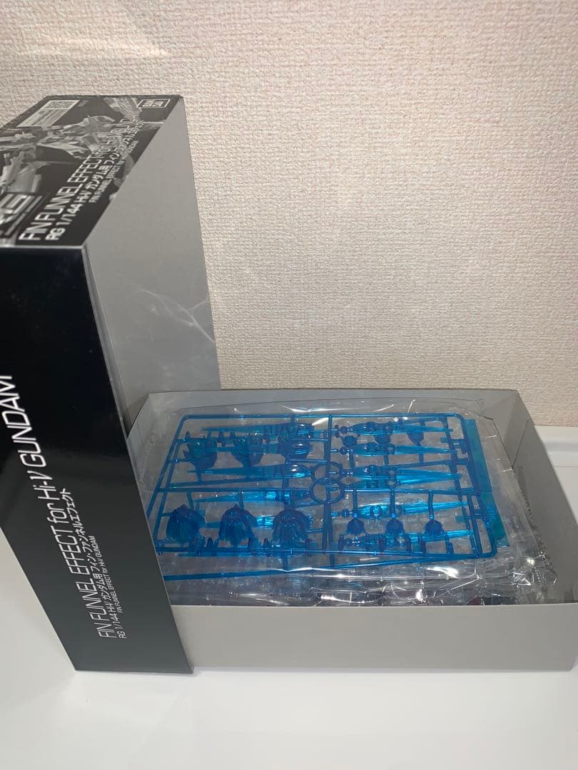 ＲＧ　Ｈｉ−νガンダム+フィンファンネルエフェクト+メガバズーカランチャーセット