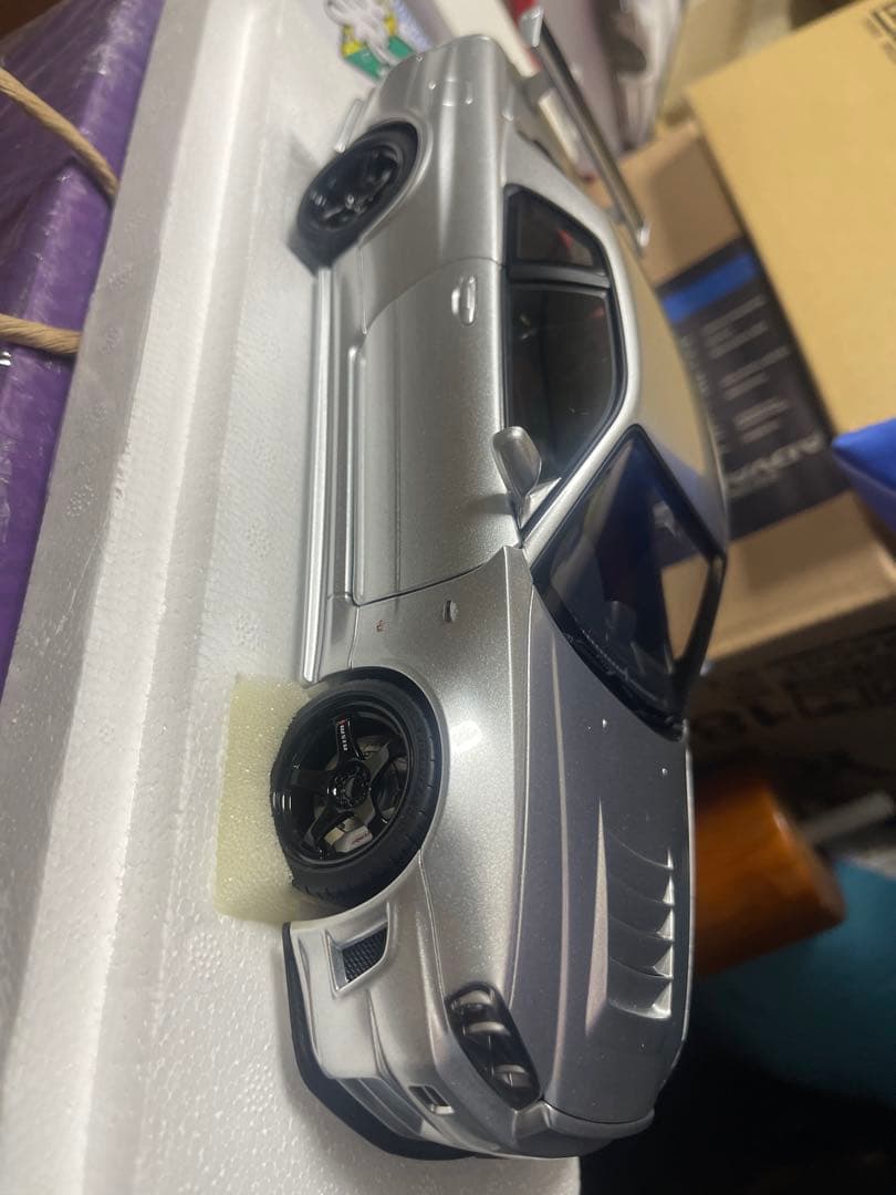 オートアート　GT-R Z-tune 1/18 ミニカー