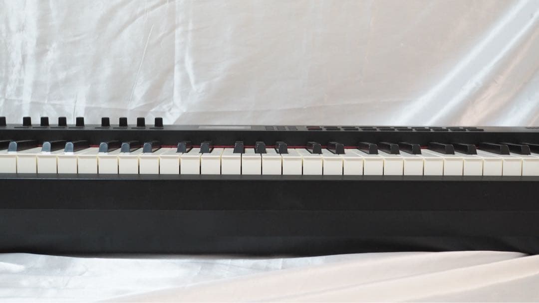 ROLAND ローランドRD-88 ステージピアノ