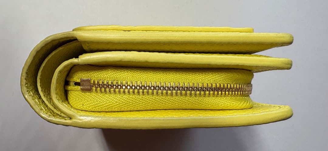 LOUIS VUITTON ポルトフォイユ クレア