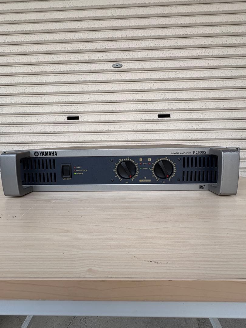 YAMAHA パワーアンプ P2500S